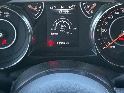 Used 2021 Jeep Wrangler Unlimited Sport image 30