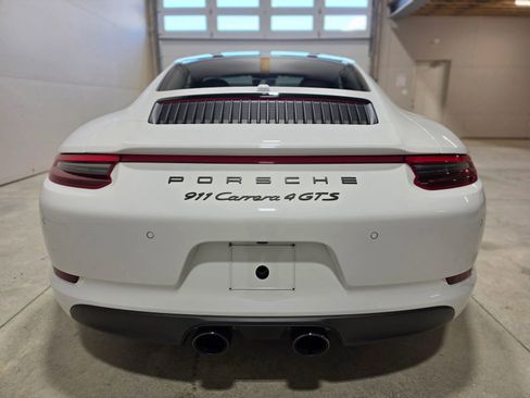 Used 2019 Porsche 911 Carrera 4 GTS image 38