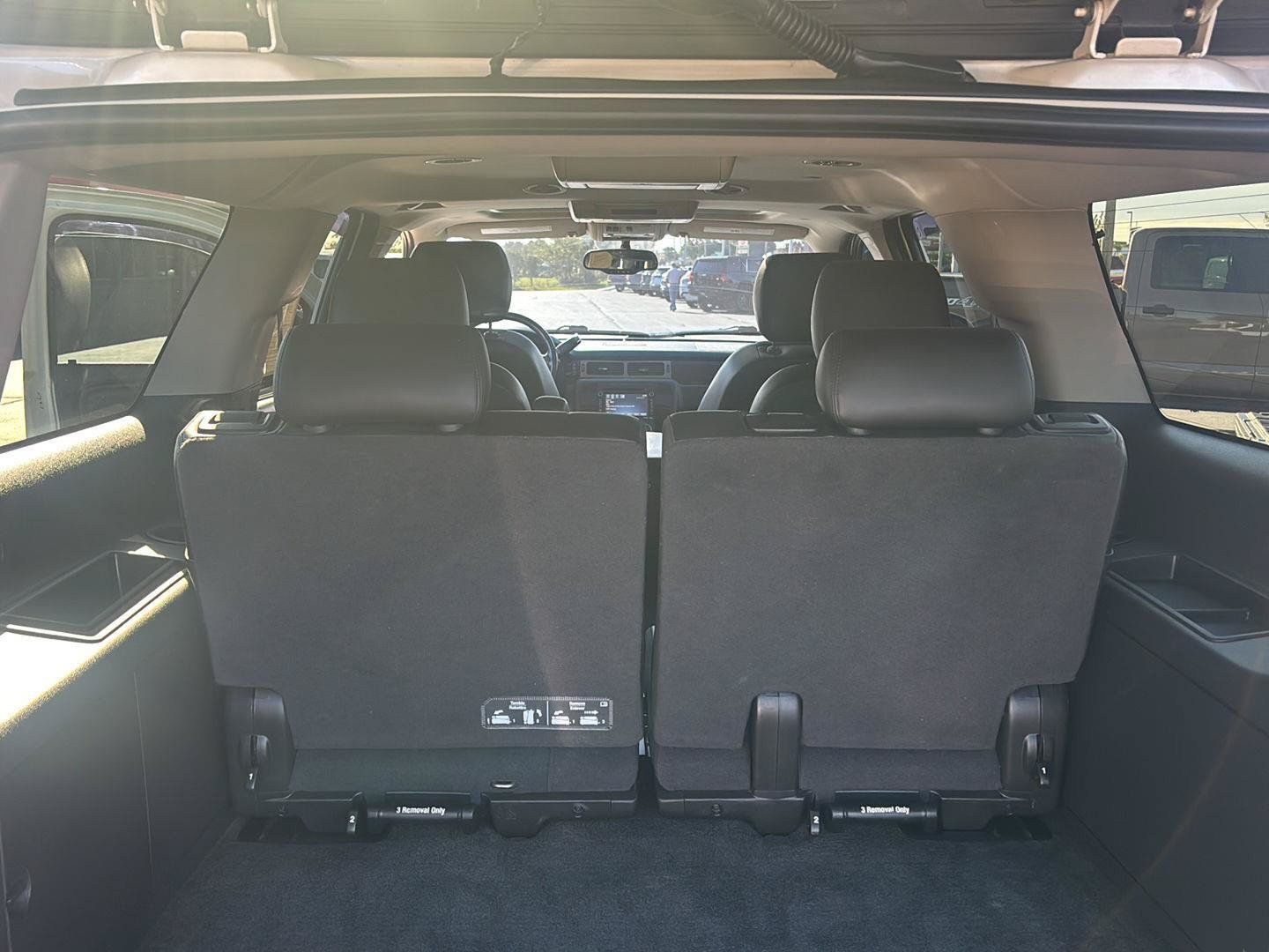 Used 2013 GMC Yukon XL Denali AWD/4WD image 17