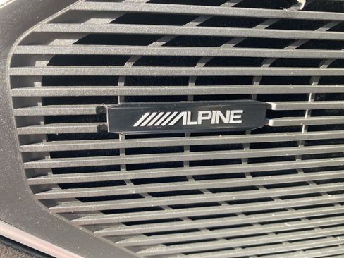 Certified 2024 Jeep Wagoneer 4DR 4WD w/ Convenience Group I image 17