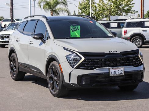 Used 2025 Kia Sportage X-Line w/ Premium Package AWD/4WD image 3