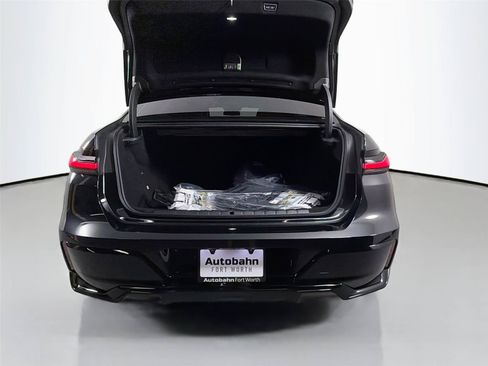 New 2026 BMW i7 xDrive60 w/ Executive Package AWD/4WD image 48