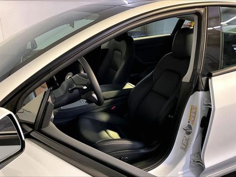 Used 2023 Tesla Model 3 Long Range AWD/4WD image 8