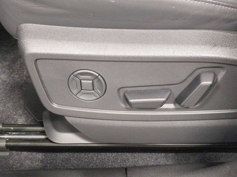 New 2025 Audi Q5 Premium image 10