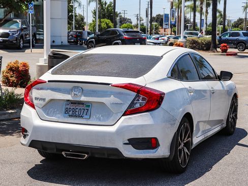 Used 2019 Honda Civic Sport image 11