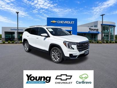 Used 2024 GMC Terrain SLT