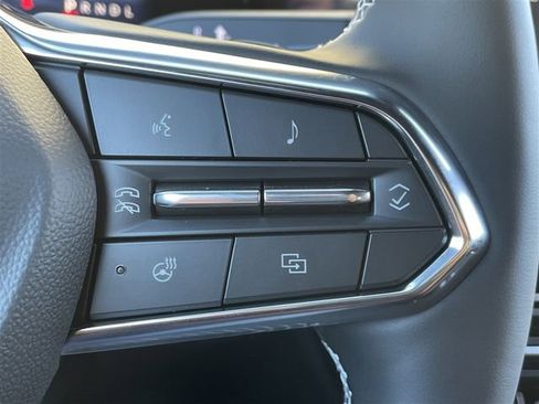 New 2026 Chevrolet Traverse LT image 23