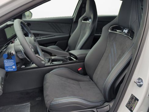 New 2026 Hyundai Elantra N FWD image 9