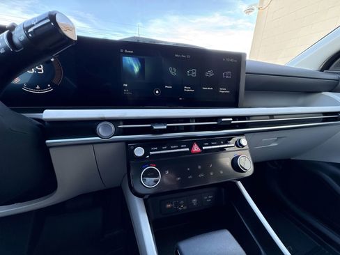 New 2026 Hyundai Tucson SEL image 12