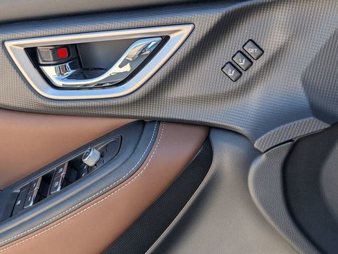 Used 2024 Subaru Forester Touring image 30