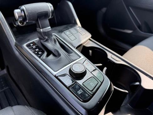 Used 2023 Kia Sportage LX image 46