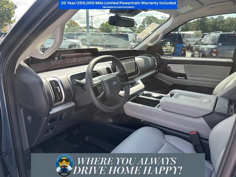 New 2027 Ford Expedition Max Active RWD image 9