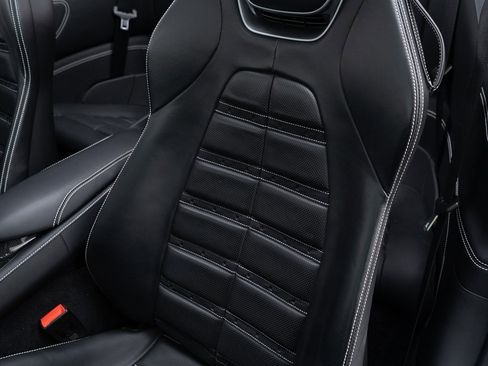 Used 2022 Ferrari Portofino M image 26