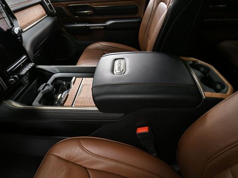 Used 2022 RAM 1500 Limited image 22