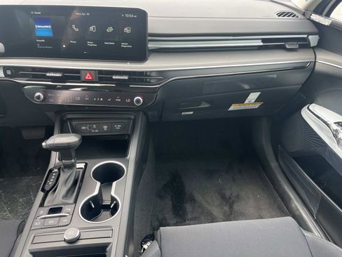 New 2026 Kia K5 LXS FWD image 13