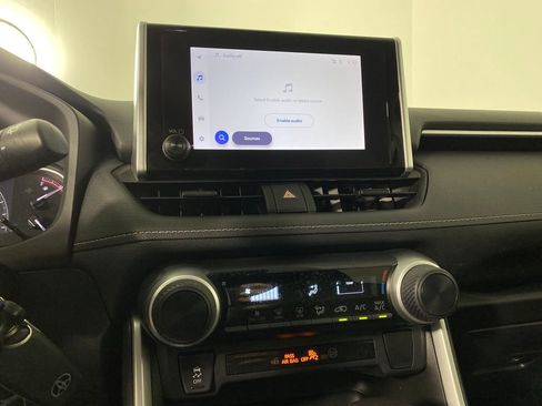 Certified 2023 Toyota RAV4 LE image 19