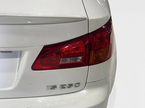 Used 2008 Lexus IS 250 AWD image 26