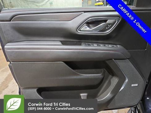 Used 2023 Chevrolet Tahoe RST image 13