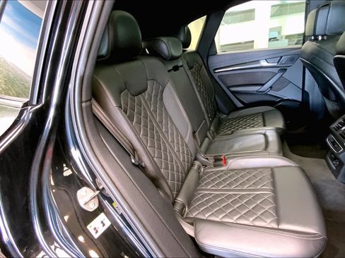Used 2020 Audi SQ5 Premium Plus w/ Premium Plus Package AWD/4WD image 19