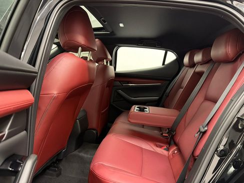 New 2026 MAZDA MAZDA3 2.5 S Hatchback w/ Premium Pkg FWD image 17