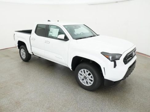 New 2026 Toyota Tacoma SR5 AWD/4WD image 13