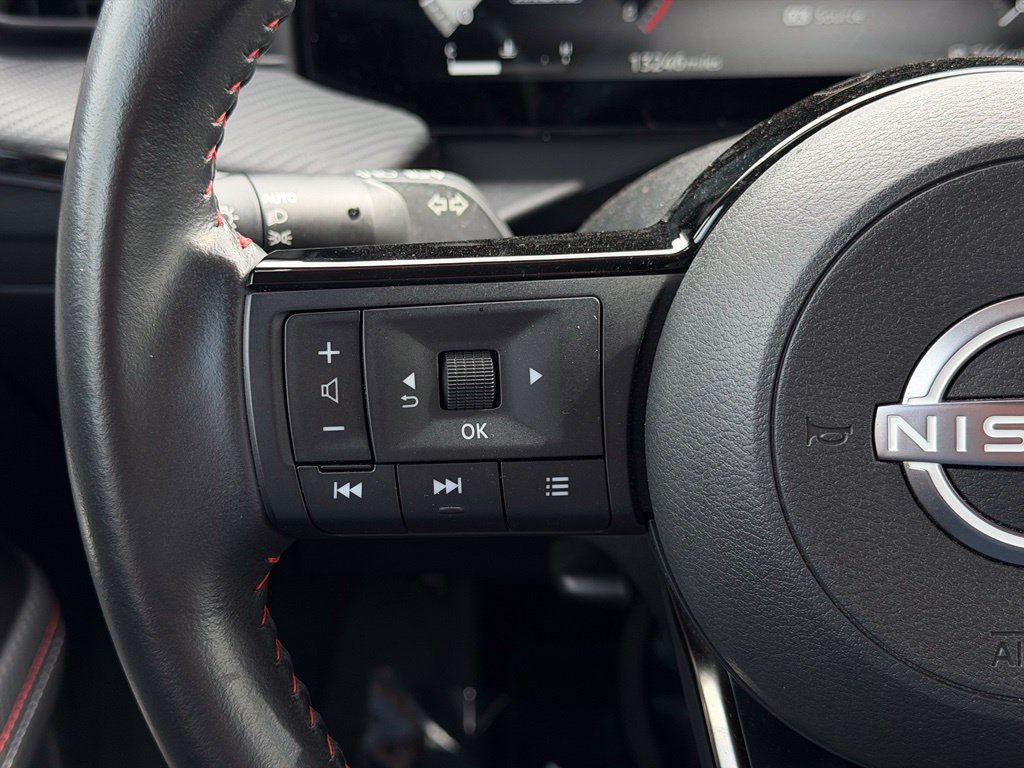 Certified 2025 Nissan Kicks SR FWD image 25