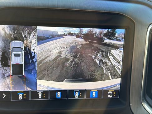 Used 2021 GMC Sierra 1500 Denali w/ Denali Ultimate Package image 40