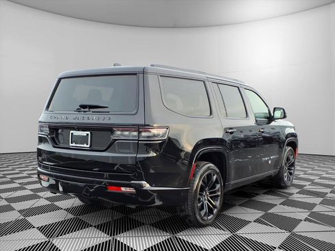 Used 2024 Jeep Grand Wagoneer Series II w/ Quick Order Packagew 28T image 7