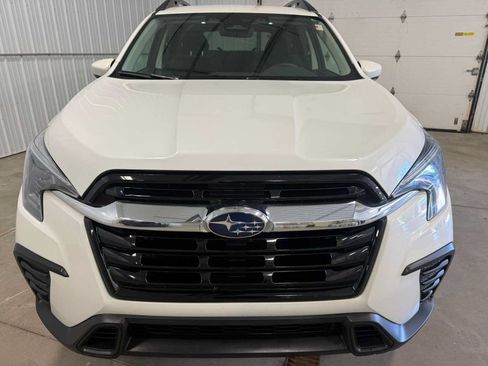 Certified 2024 Subaru Ascent Premium w/ Convenience Package AWD/4WD image 3