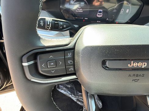 New 2026 Jeep Cherokee Limited AWD/4WD image 23
