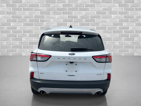 Used 2022 Ford Escape SE w/ Cold Weather Package AWD/4WD image 4