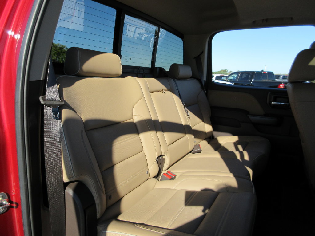 Used 2019 GMC Sierra 3500 Denali w/ Duramax Plus Package AWD/4WD image 25