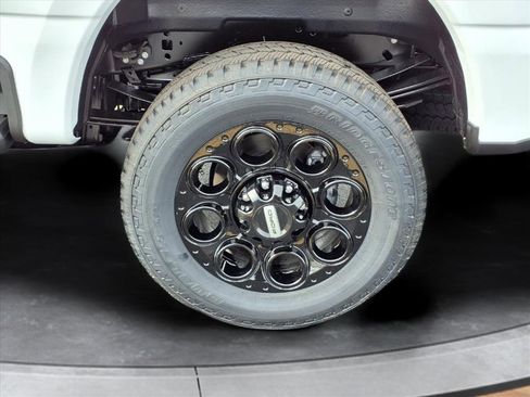 New 2026 Ford F250 XLT w/ XLT Premium Package image 15