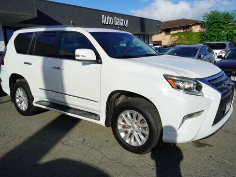 Used 2015 Lexus GX 460 AWD/4WD image 3