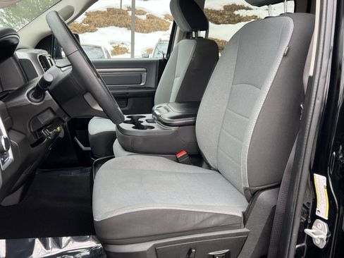 Used 2023 RAM 1500 Classic SLT image 11