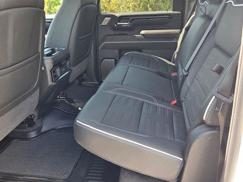 New 2026 GMC Sierra 2500 AT4X AWD/4WD image 10
