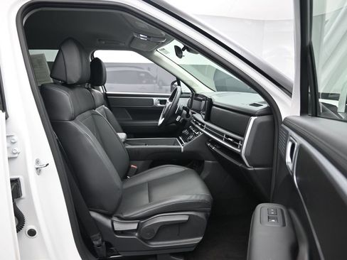 Used 2026 Hyundai Santa Fe SEL AWD/4WD image 28