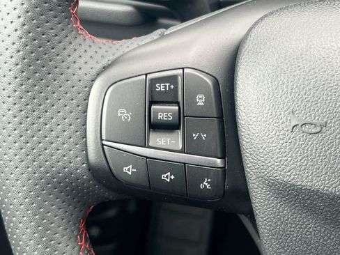 Used 2023 Ford Escape ST-Line w/ Tech Pack #1 AWD/4WD image 23