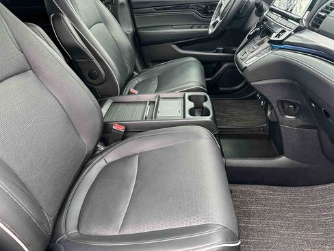 Certified 2025 Honda Odyssey Elite image 25