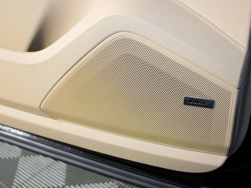 New 2026 Porsche Cayenne Coupe image 17