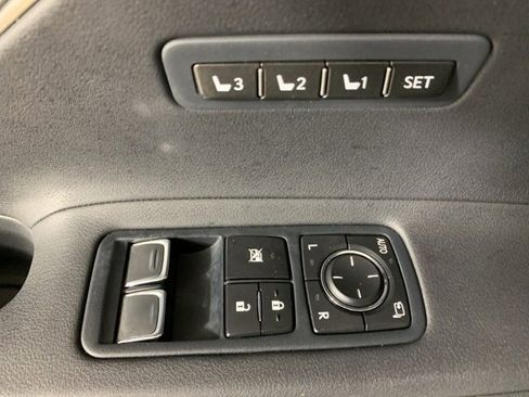 Used 2021 Lexus LC 500 Coupe w/ Performance Package image 17