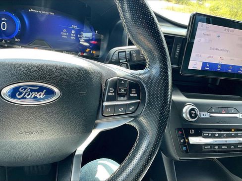 Used 2020 Ford Explorer ST AWD/4WD image 18