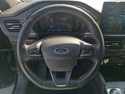 Used 2023 Ford Escape ST-Line w/ Tech Pack #1 AWD/4WD image 15