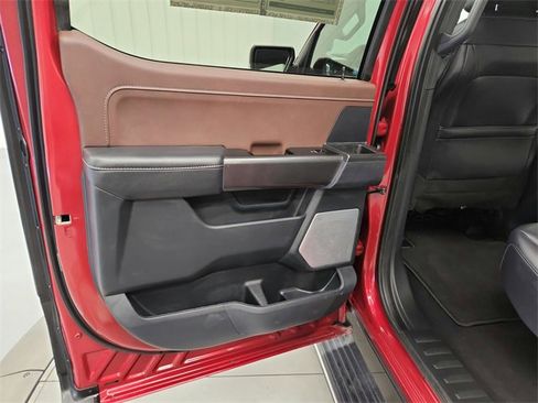 Used 2023 Ford F150 Lariat w/ Equipment Group 502A High image 32