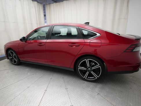 Certified 2025 Honda Accord Sport image 33