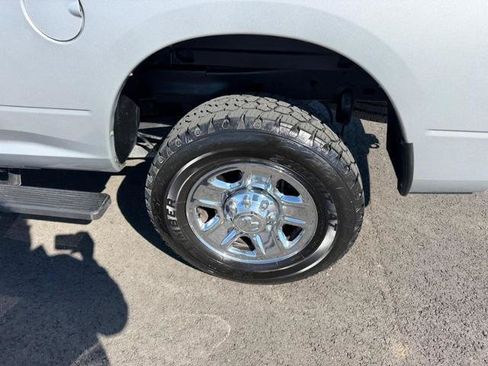 Used 2017 RAM 2500 SLT RWD image 8