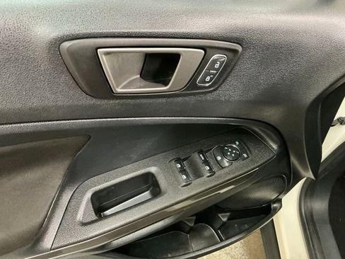Used 2020 Ford EcoSport SE image 16