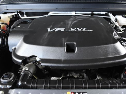 Used 2021 Chevrolet Colorado LT w/ LT Convenience Package image 36