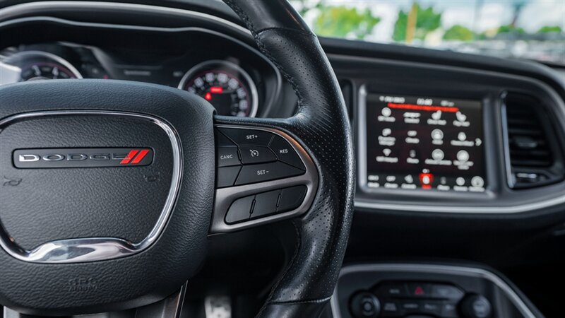 Used 2020 Dodge Challenger R/T Scat Pack RWD image 31
