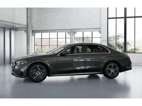 New 2026 Mercedes-Benz E 450 4MATIC Sedan image 35